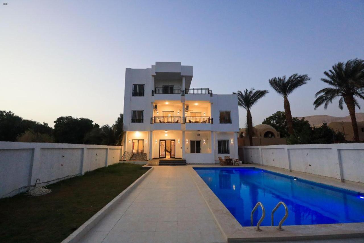 Villa Abo Tarek - Chambres d’hôtes Al Aqālitah