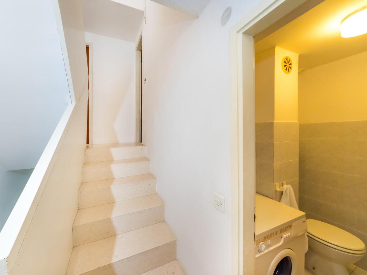 Shisha Stone House - Bed and Breakfast Murter