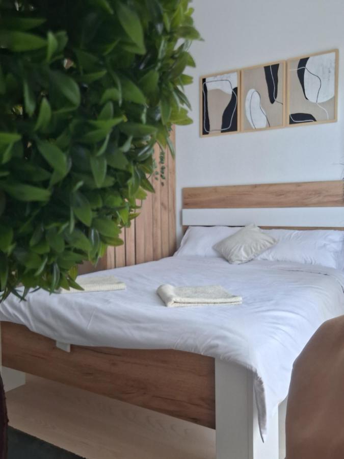 Ella Lux Apartment - Ferienwohnung Podgorica