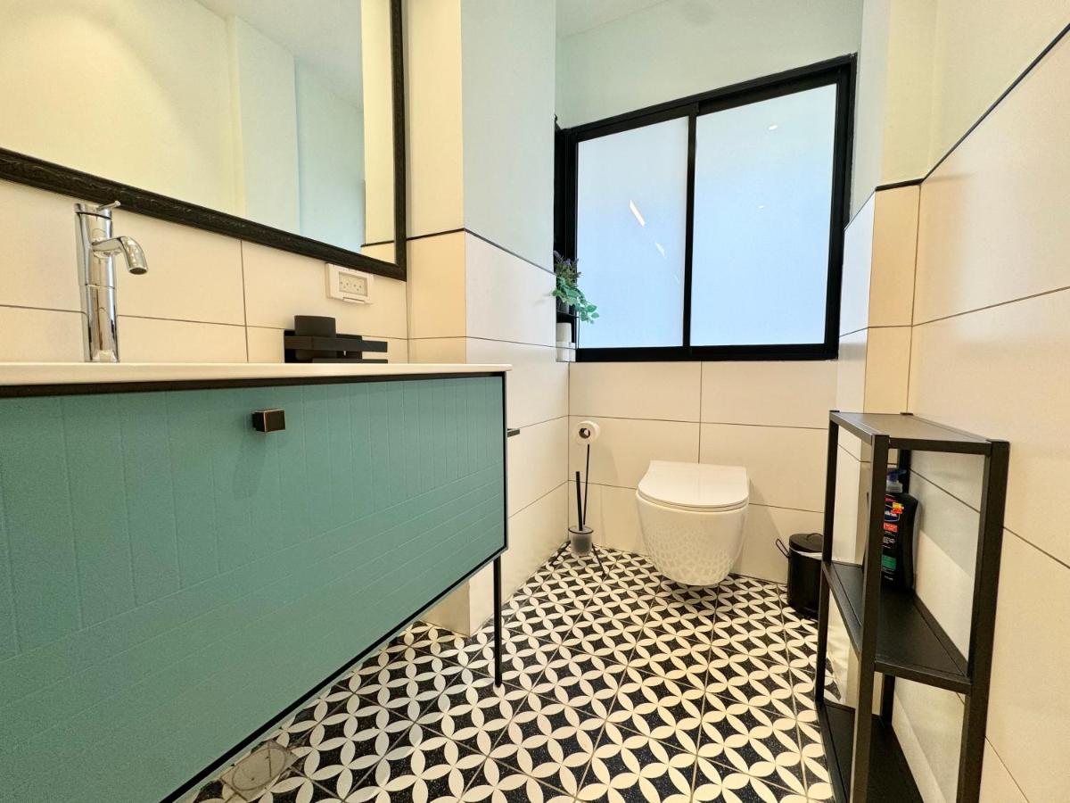 Two-Bedroom Apartment - 43 Rupin Street 