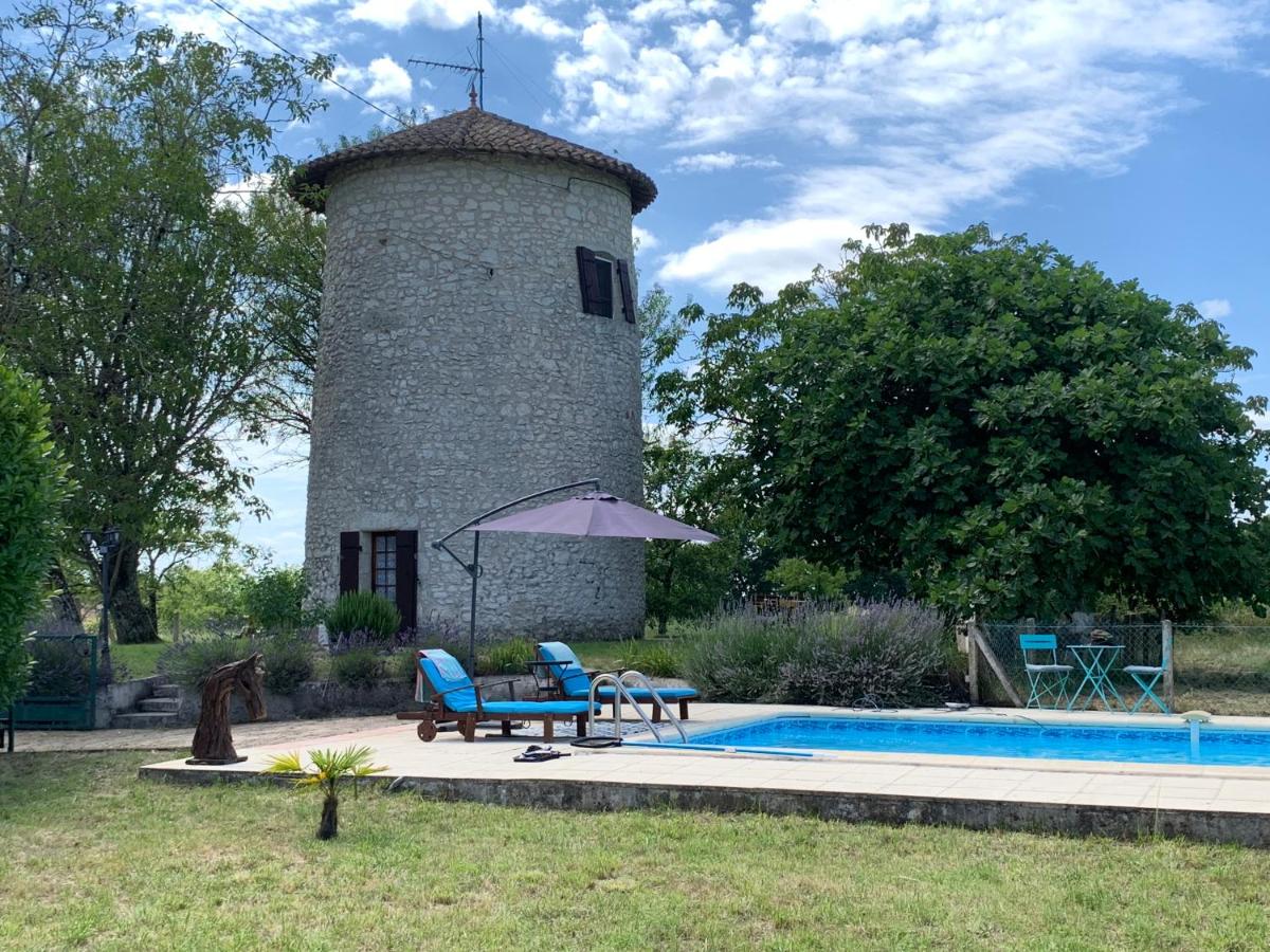 Windmill in France - B&B
