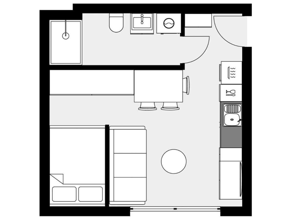 URBAN APARTMENTS STUDIO No 3A, FREE PRIVATE PARKING, Self CHECK-IN