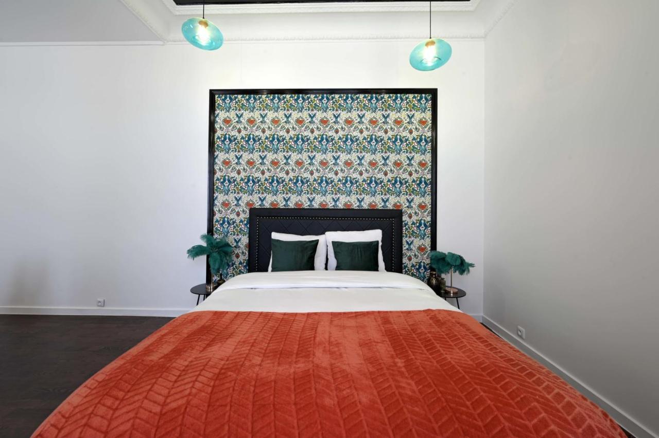 Grand Studio Design Porte Maillot - B&B