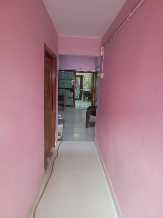 Sri Kishori Atithi Grih - B&B