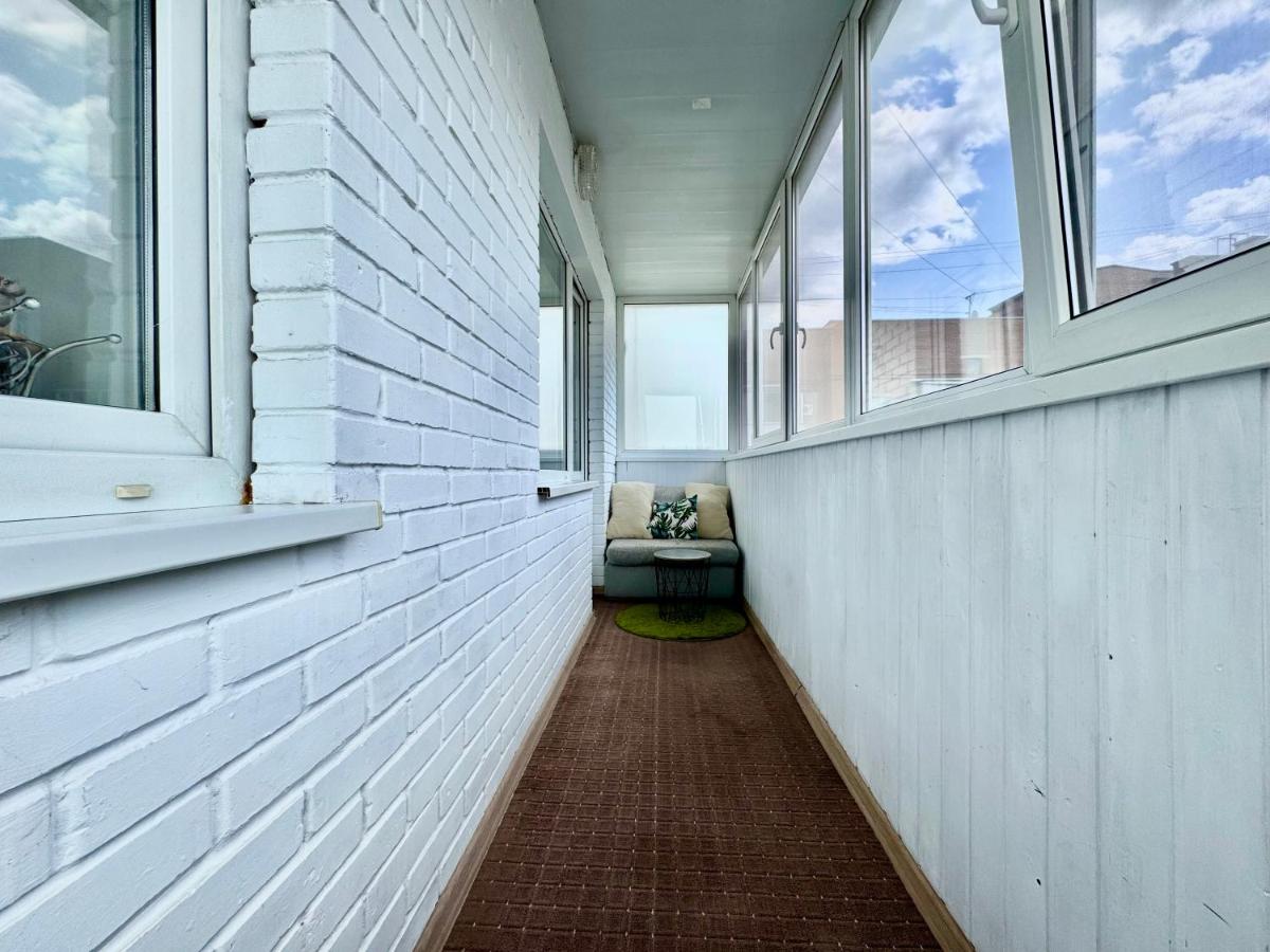 ApartPoltava Смак Італії у самому центрі Полтави , білосніжна студія в новобудові, банківський чек - B&B Poltava