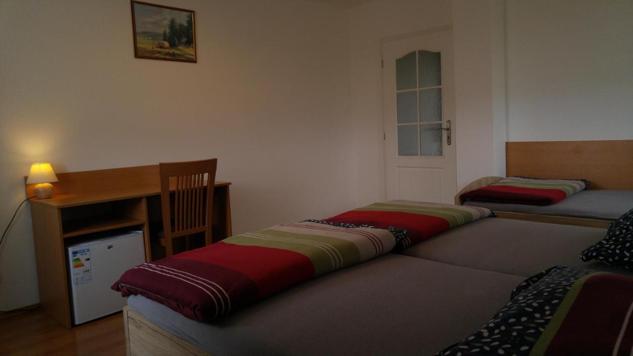 Vierbettzimmer