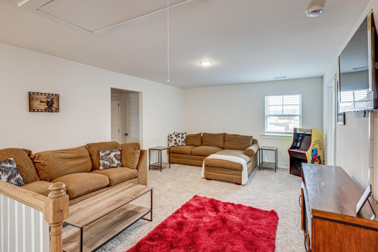 15 Mi to Dtwn Huntsville: Newly Built Home! - Chambres d'hôtes New Market