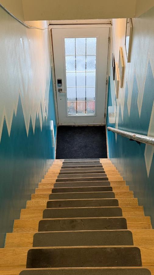 A&I Cosy&Bright Apartments near Old Port and South Shore - Chambres d’hôtes Longueuil