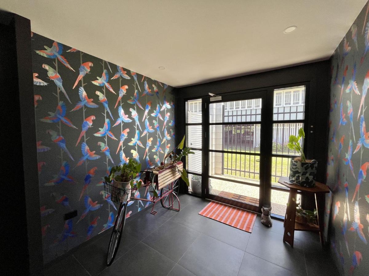 Parrots Nest - 2 Bedroom - B&B