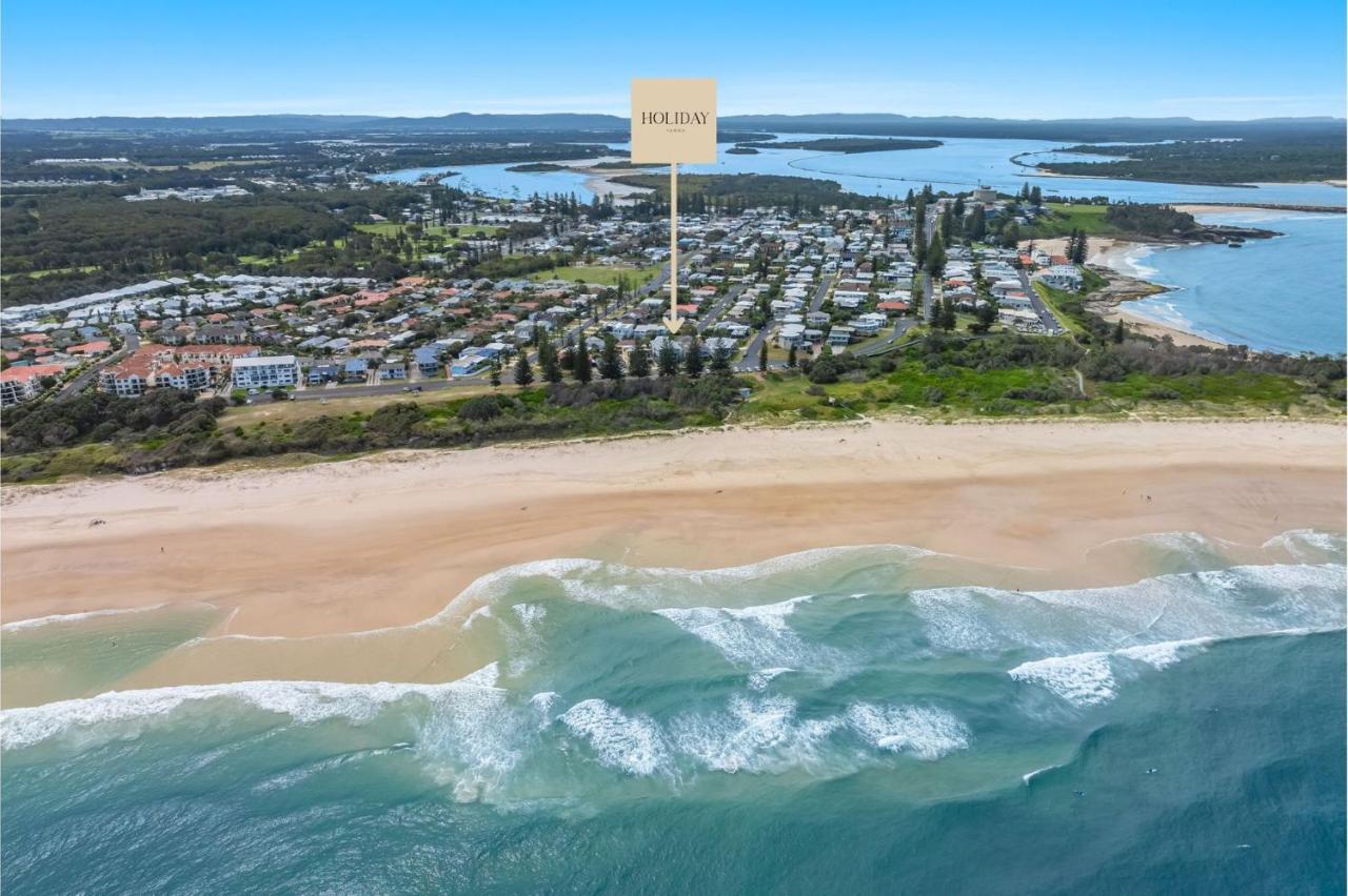 THE White Lotus -Beachside Yamba Townhouse with Pool Near Pippi Beach - Holiday Yamba - Chambres d'hôtes Yamba