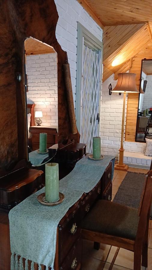 Habitación con cama grande