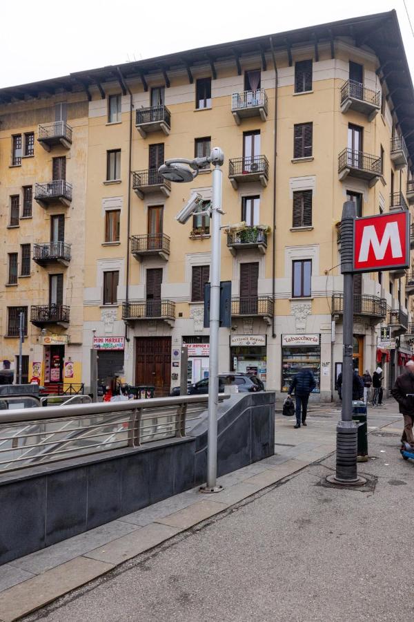 Completa di tutto, Metro Fiere Università Ospedali - Chambres d’hôtes Turin