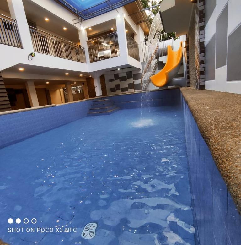 CASA BENITO Private Hot Spring Resort - B&B Los Baños