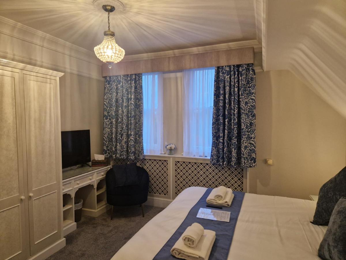 Superior Double or Twin Room with Garden View
