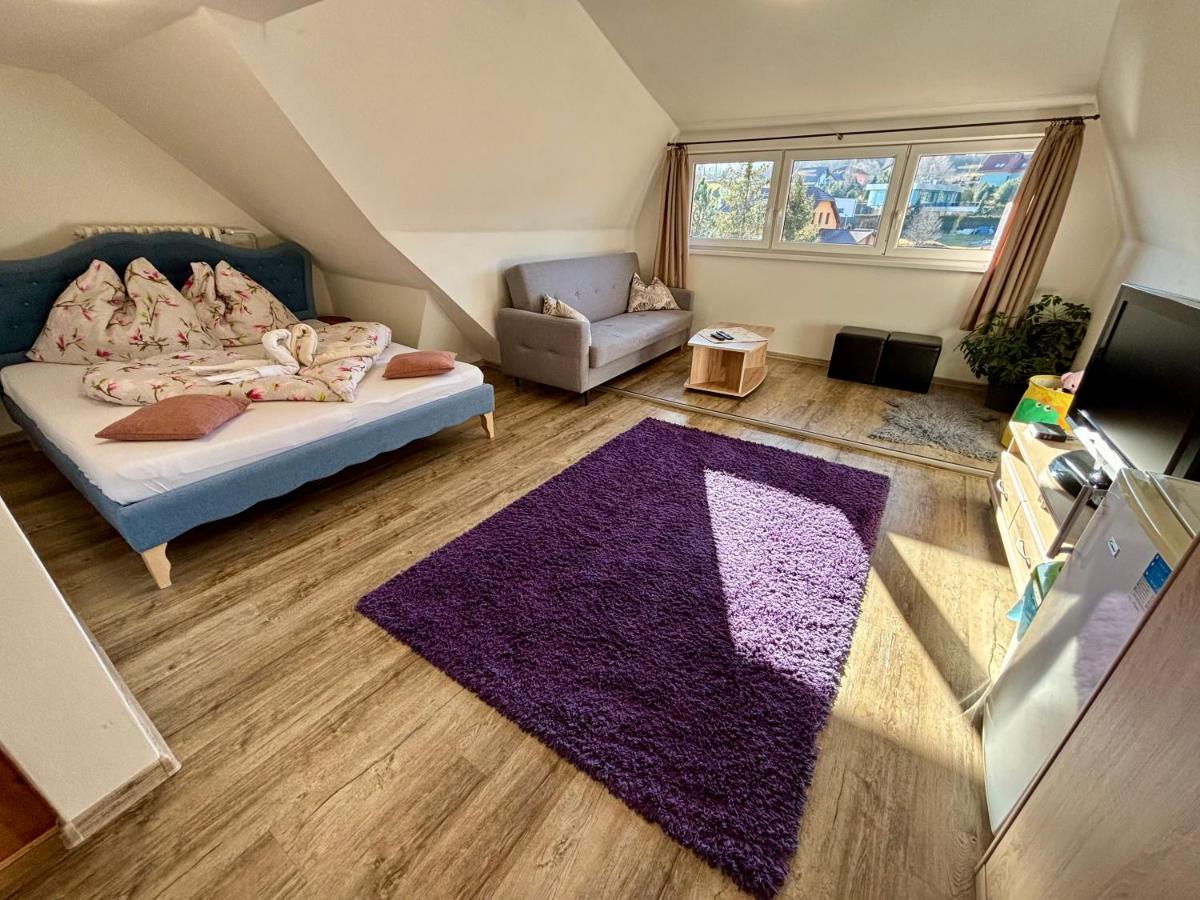 Chambre Familiale avec Salle de Bains