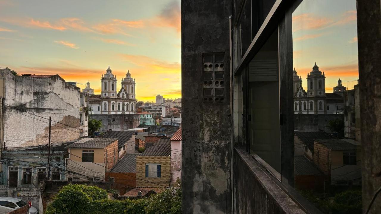 Pelô Flat - Conforto e Cultura em Salvador - B&B