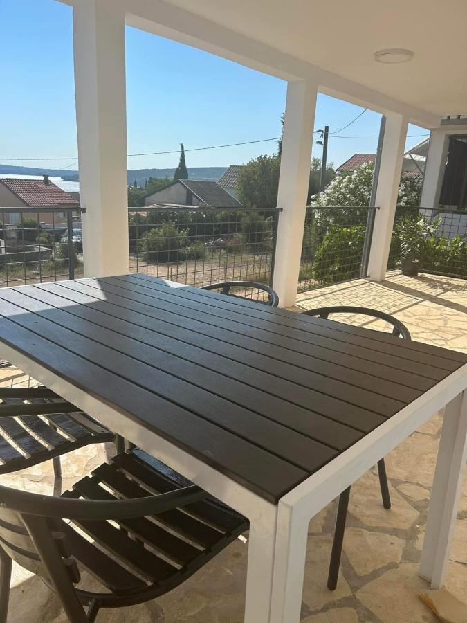 Apartmani Manda - Bed and Breakfast Maslenica