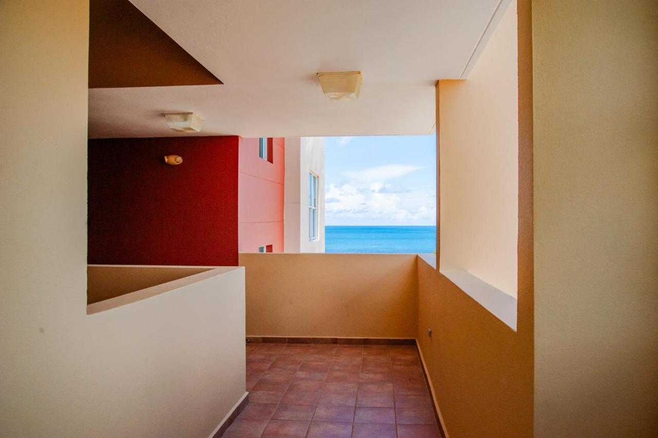 El Combate Condos, Enjoy Ocean Views and Pool Fun - Chambres d’hôtes Boqueron