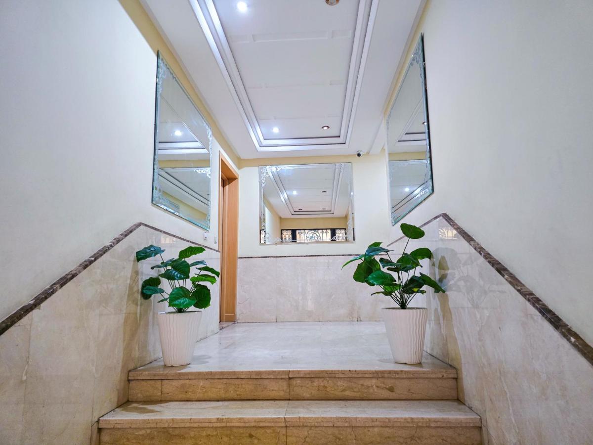 Spacious & chic - 3 min from Casa City Finance " CFC " - B&B
