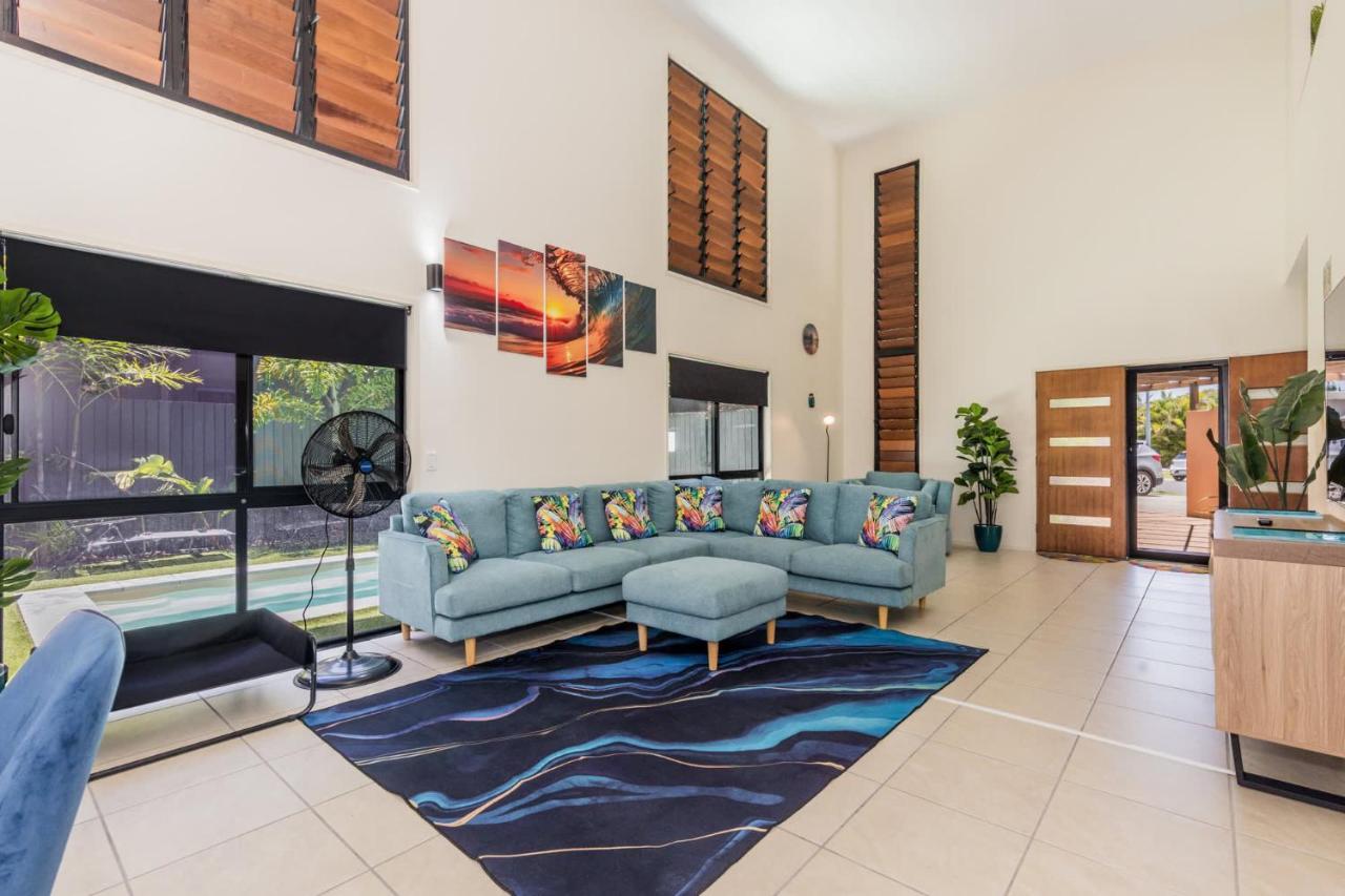 Dolphin Dreamin' with plunge pool - B&B