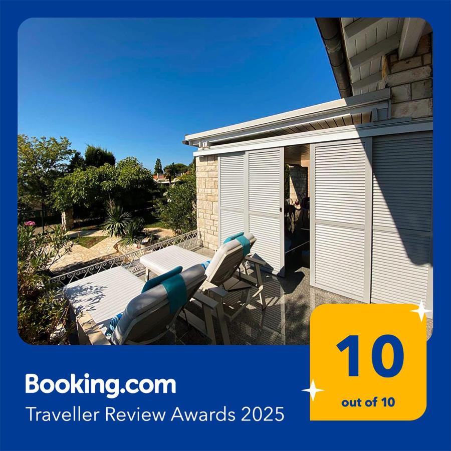 Villa Karigador, Umag- Karigador, Istria - B&B