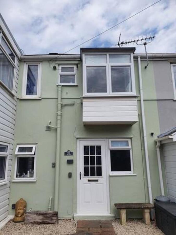Cosy Mews House, Heart of Mumbles gateway to Gower - B&B