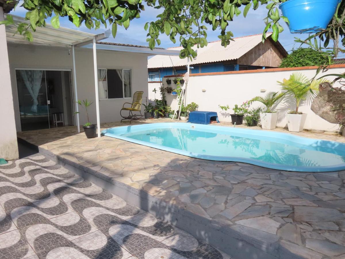 Casa com piscina à 460m do Mar - B&B