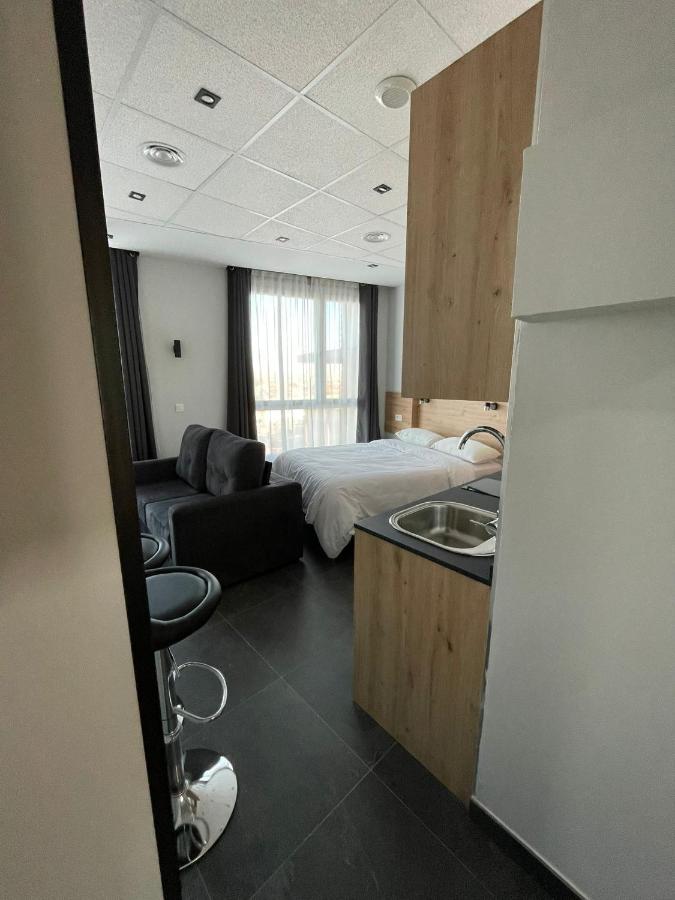 Apartamentos - Mirasur - B&B Parla