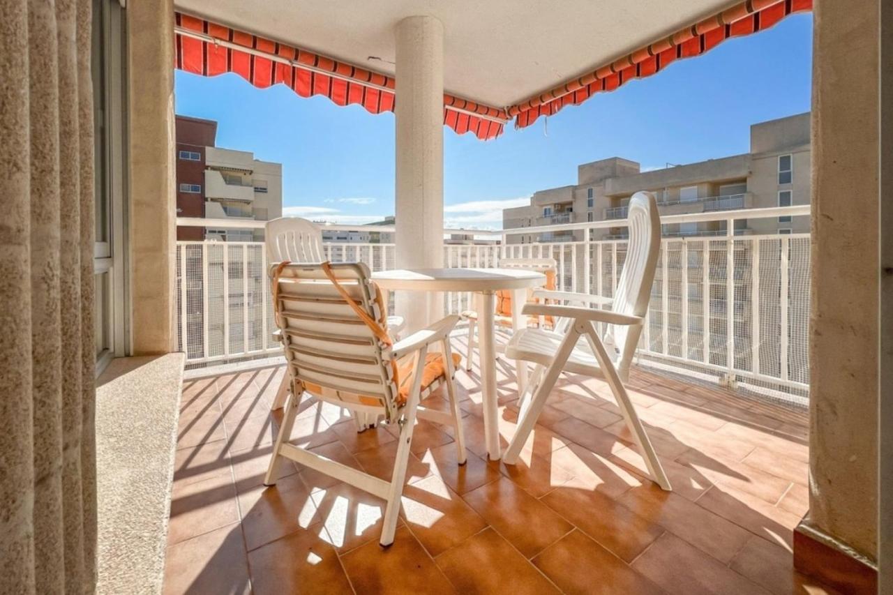 El Tiburon - Piso con espectaculares vistas al mar - solo para familias ideal para 4 personas - aire - calefacción - Ganador AWARD 2025, 2024, 2023, 2022 - B&B