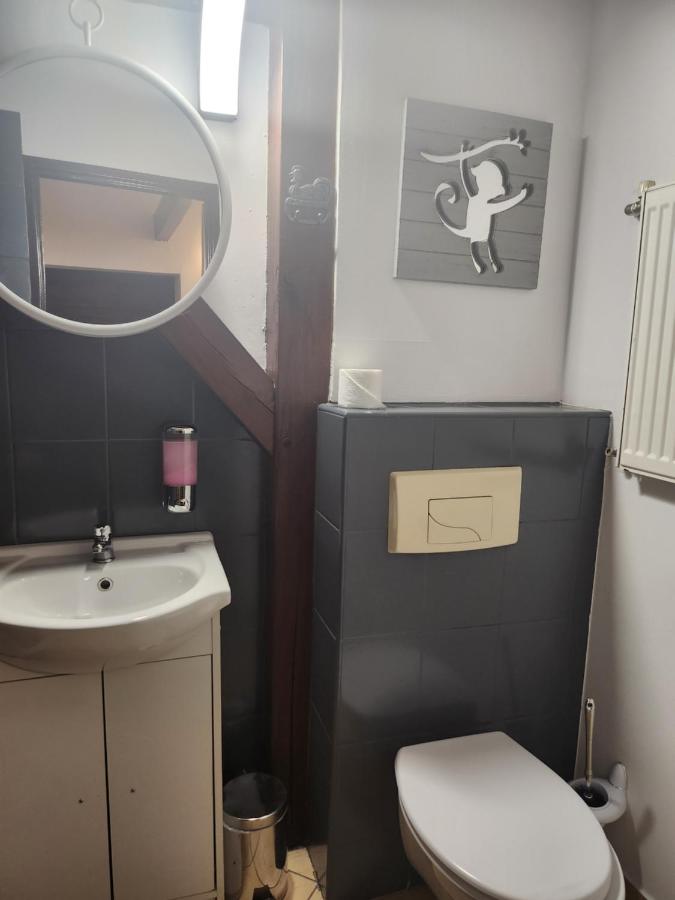 Camera Singola con Bagno Privato Esterno