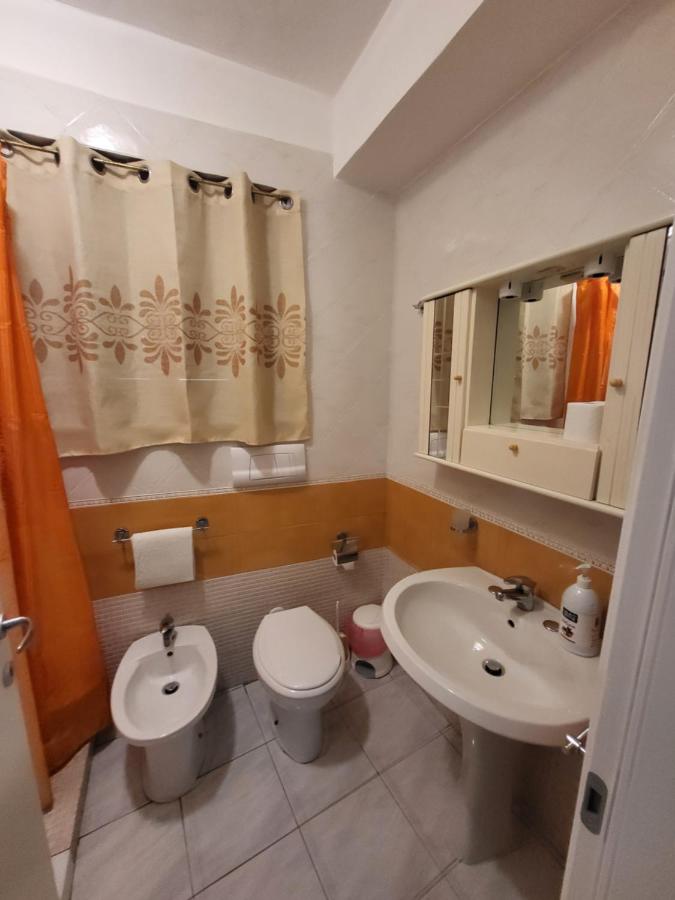 Habitación Familiar con baño privado