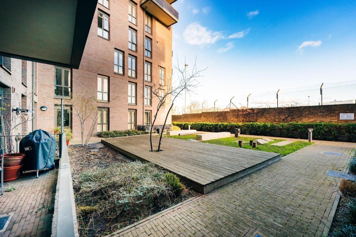 Peaceful Apartment in East End - Ferienwohnung