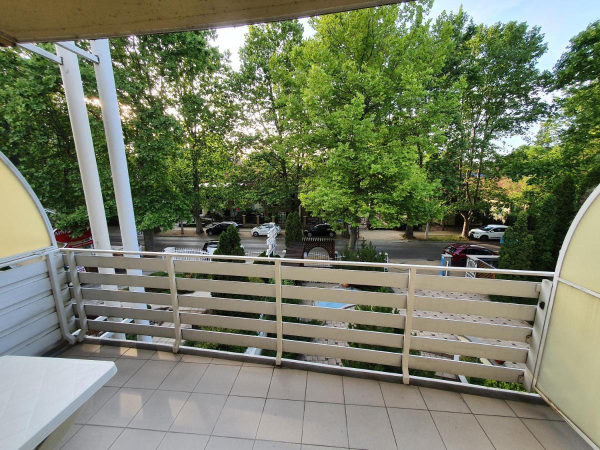 Chambre Double ou Lits Jumeaux avec Balcon