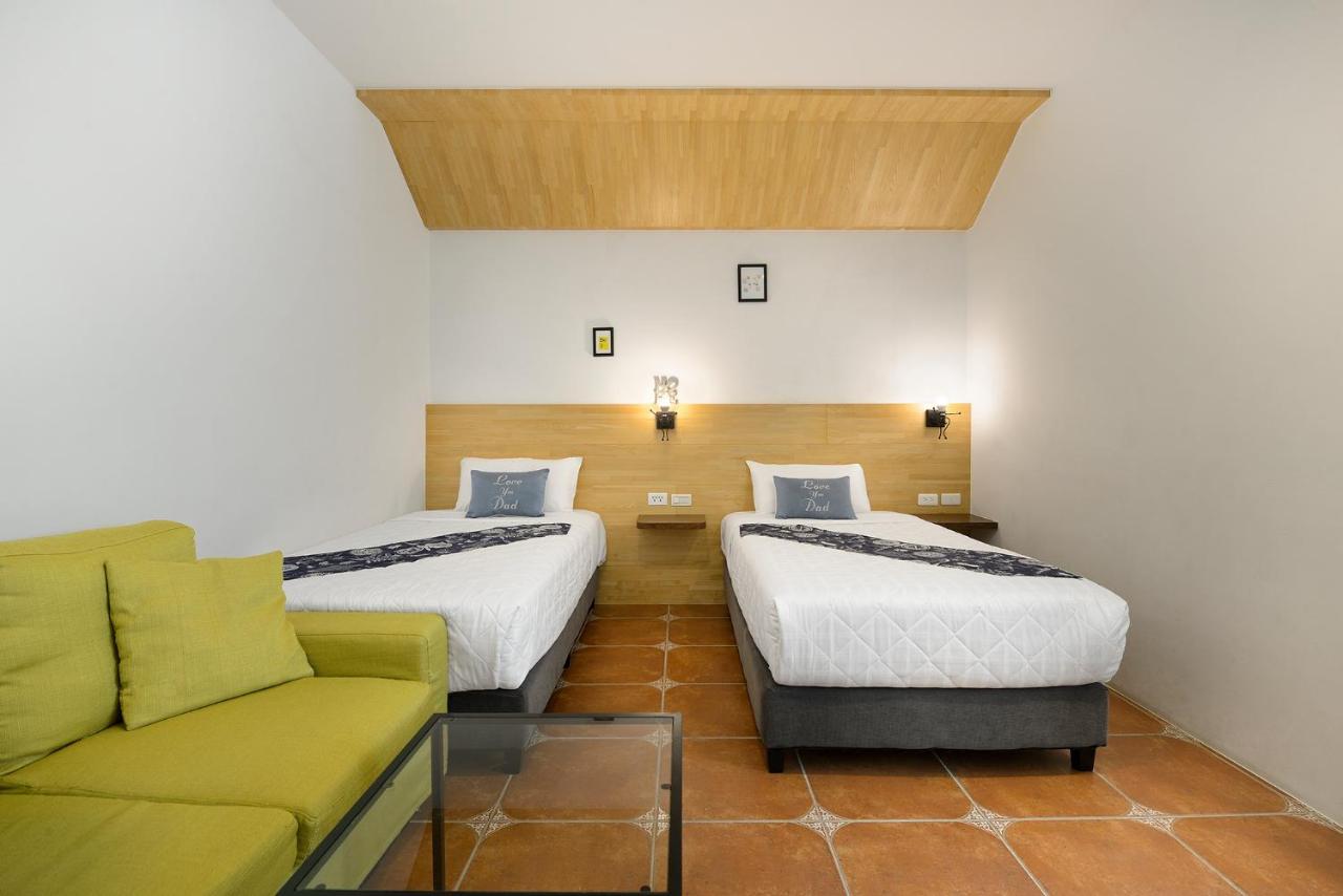 Twin Room with Private Bathroom