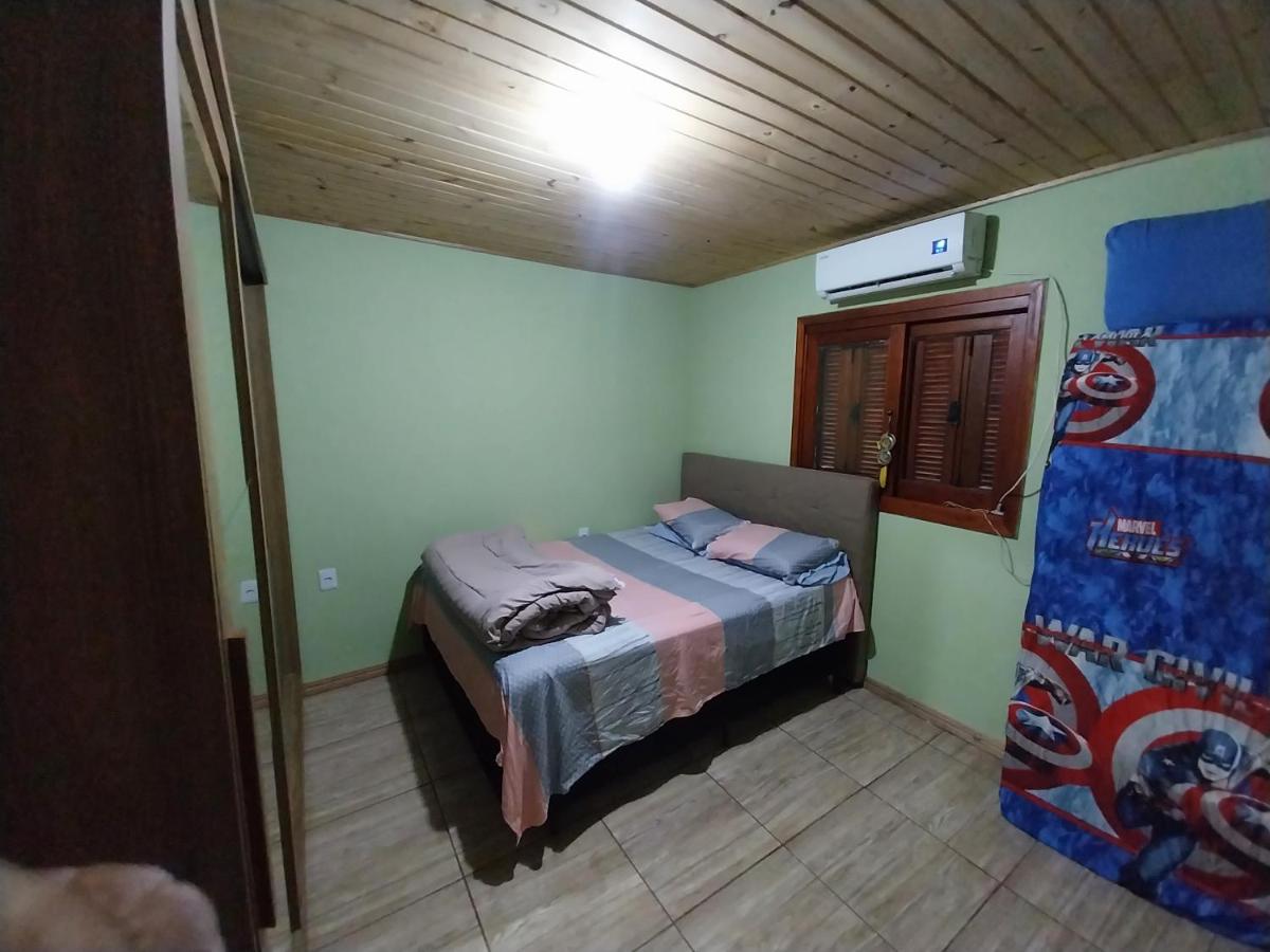 Casa familiar mozzaquatro - B&B São Gabriel