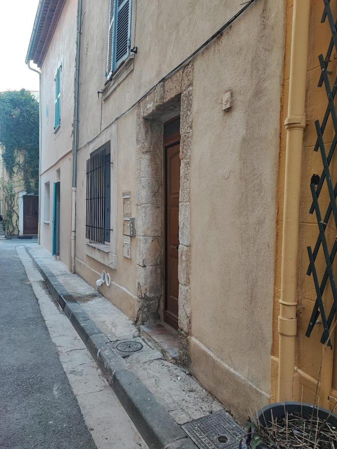 Tout équipé en hyper centre - B&B Martigues