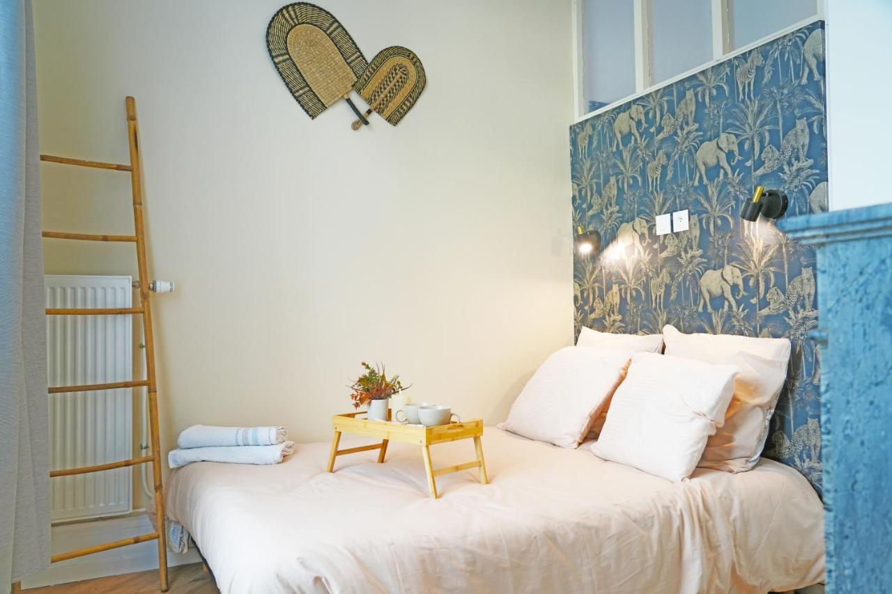 LeRelaisdOdile1 - Appart Luxe - Idéal Couple & PRO - Hyper Centre - Valenciennes - Tramway - ParkingPossible - Entrée Autonome - B&B
