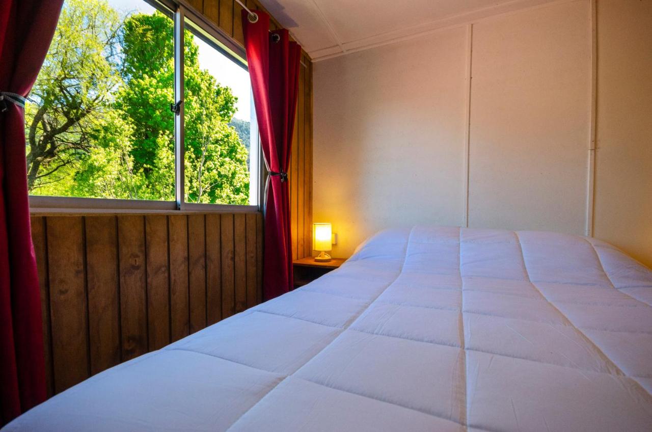 Standard Double Room with Shared Bathroom