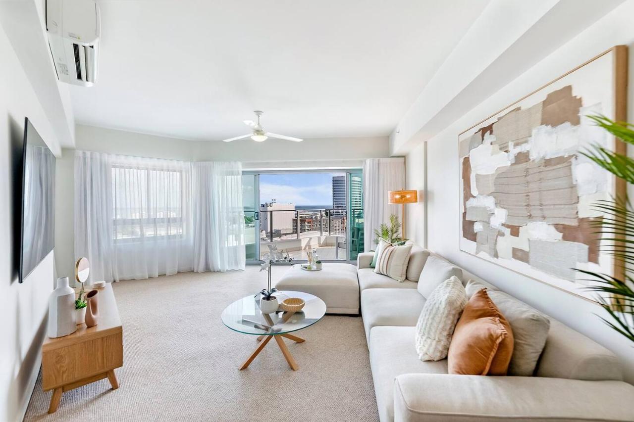 The Palm on Knuckey - Chic CBD Stay near Waterfront - Bed and Breakfast Darwin