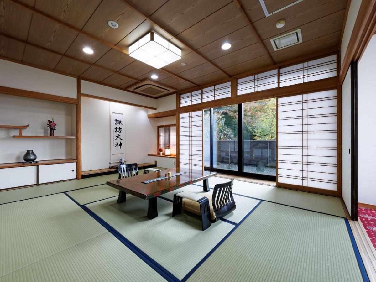 Superior Family Room
