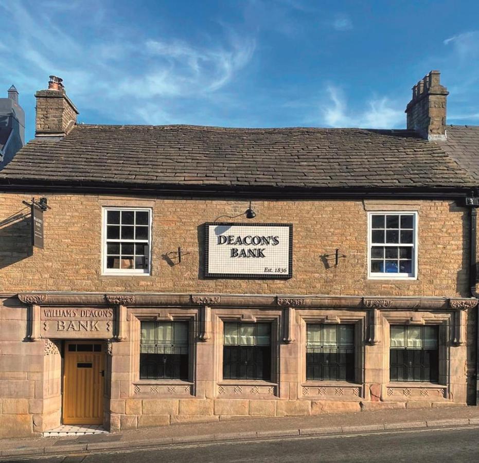 Deacons Bank Penthouses, Two Luxury Apartments - B&B Chapel en le Frith
