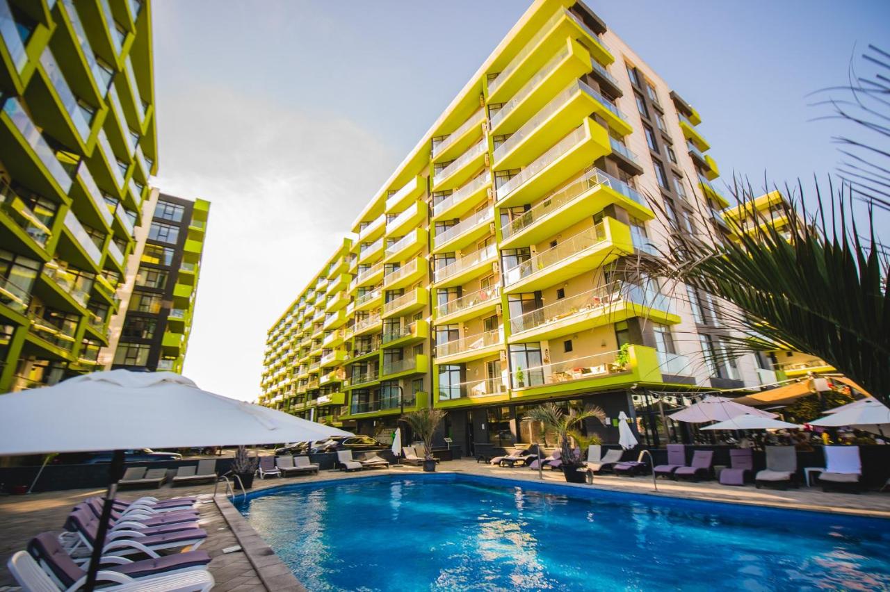 Azur Queen studio - Pool & Spa Beach Resort - B&B Mamaia