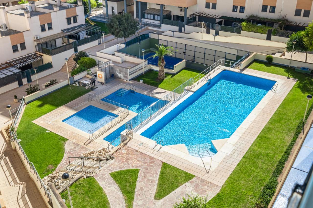 Tamarindo Apartment 6p - Playa La Cala Beach - B&B Benidorm