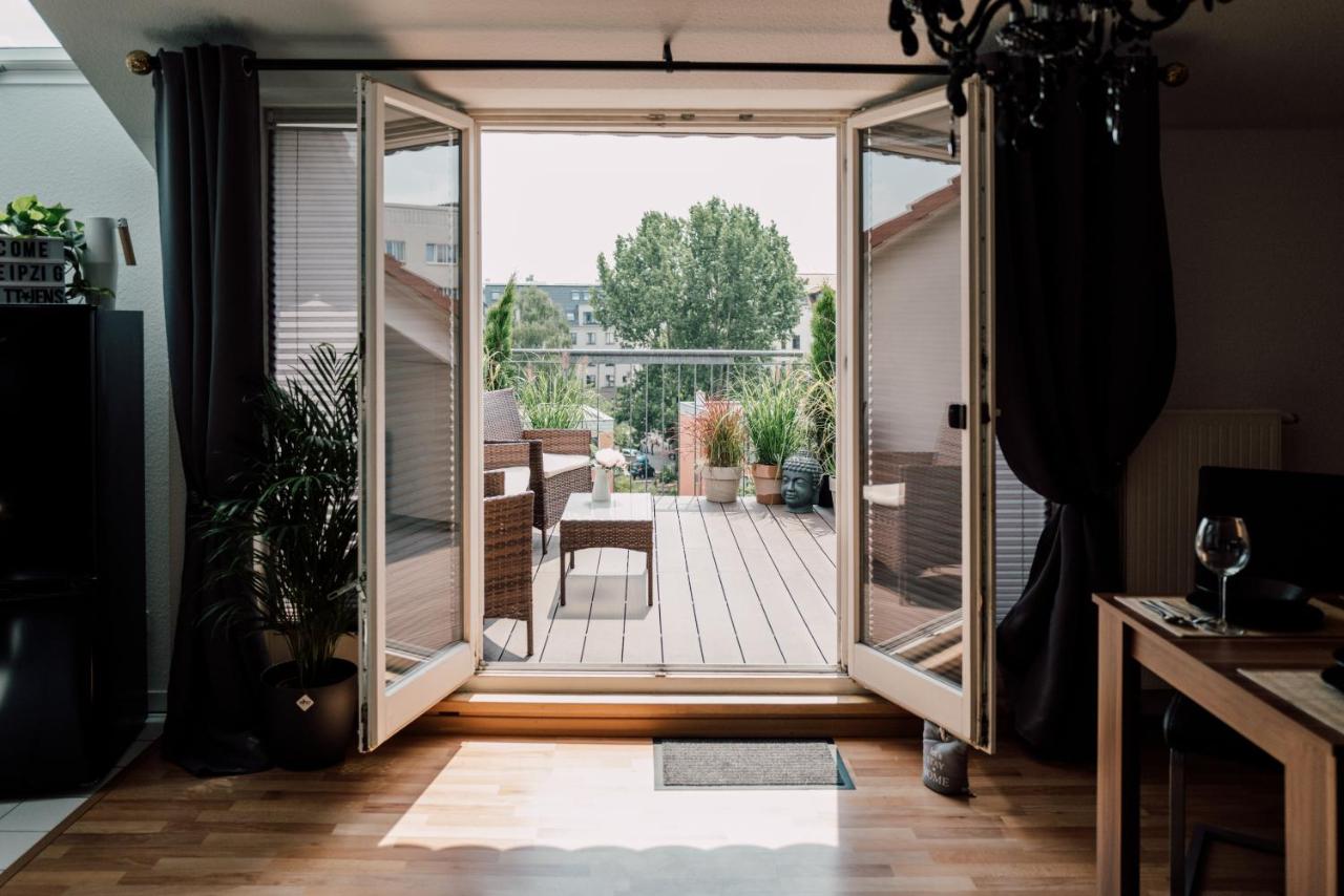 Rooftop Buddha Lounge - Ferienwohnung im Dachgeschoss in Leipzig mit Waschmaschine und Netflix - B&B