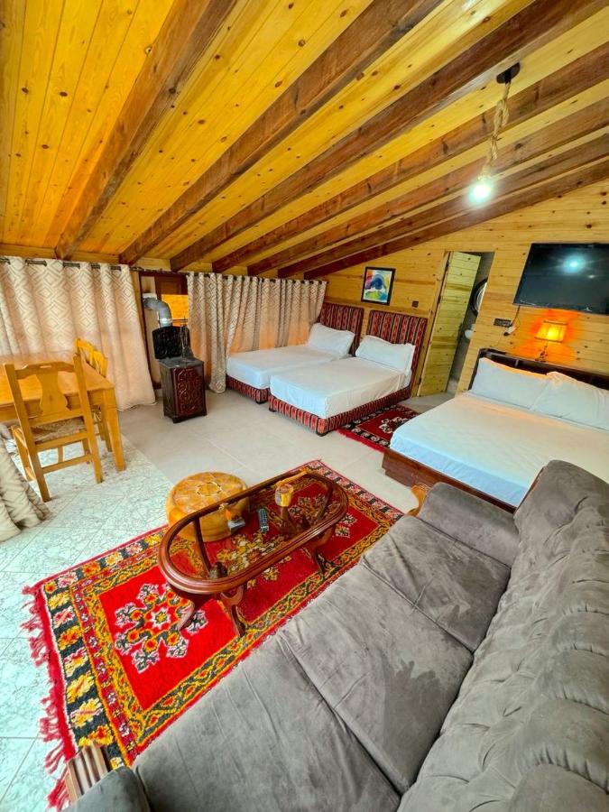 Quadruple Room with Private External Bathroom