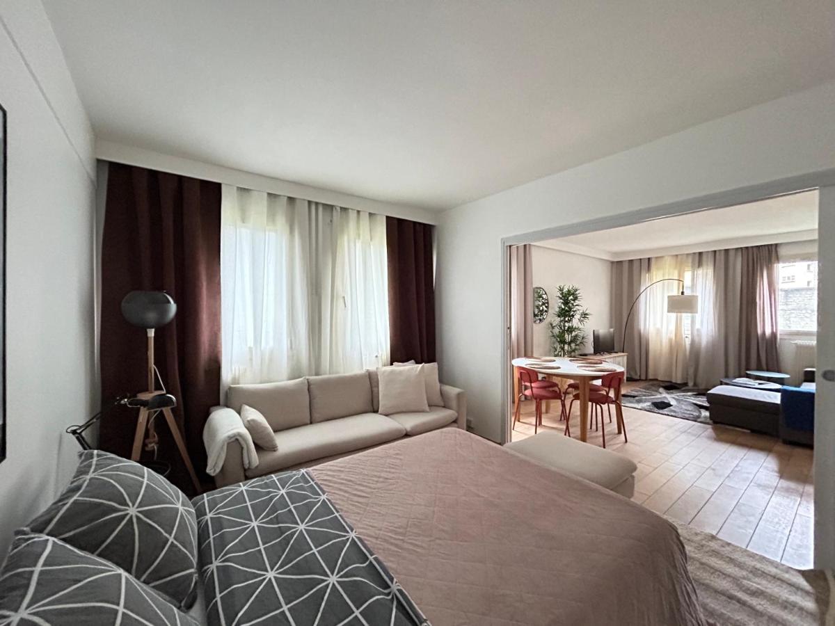 Big apartment Eiffel Tower view - B&B Parigi