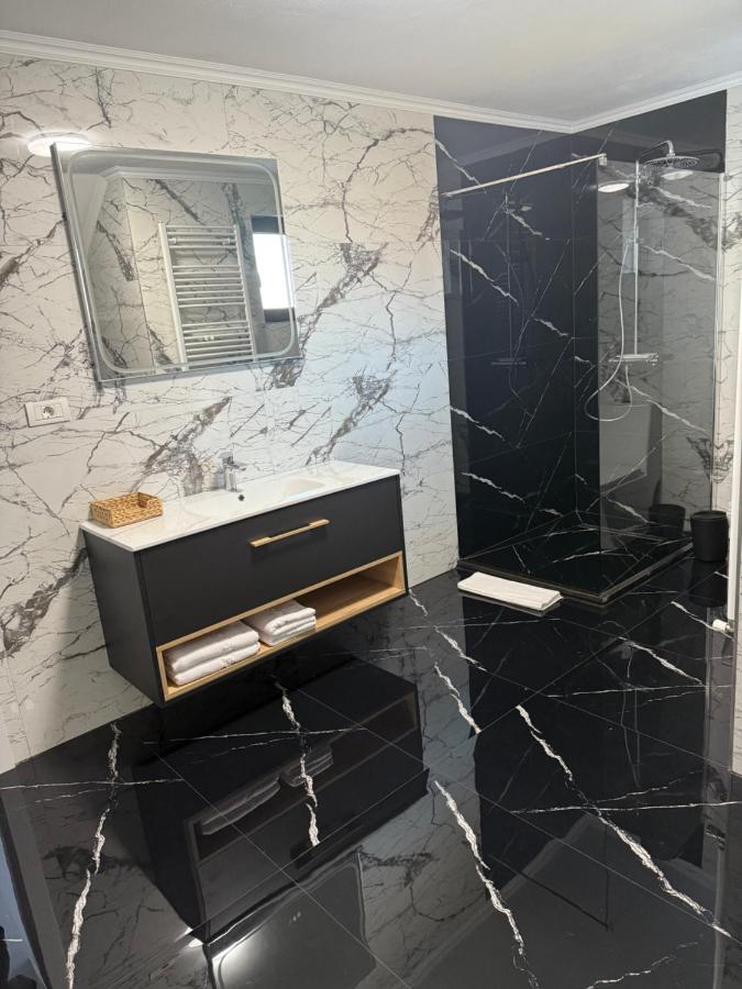 Casa con 4 camere da letto