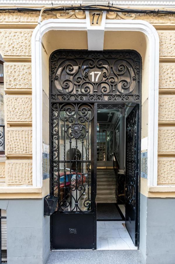 2 Ubicación Inmejorable, 5 min del Parque El Retiro, Puerta de Alcala, Goya, Serrano, Velazquez, & WiZink Center - B&B Madrid