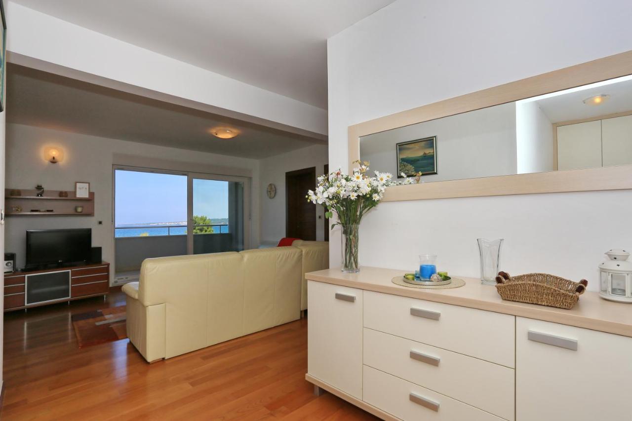 Apartment Puntamika - Ferienwohnung Zadar
