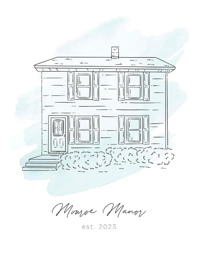 Monroe Manor - B&B